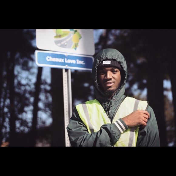 Meet your Posher, Kyle - Picture 1 of 1